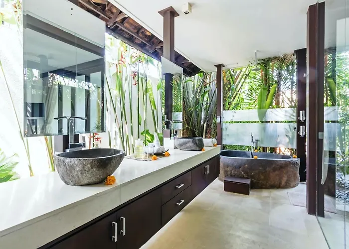 Villa Besok *